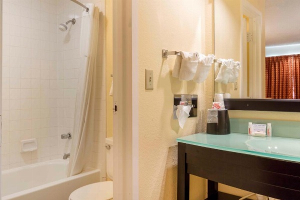 Motel 6-Little Rock, AR - Airport image 8